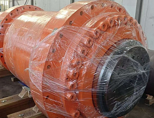 Цилиндр пресса 1000×800, ход 670 мм, для металлургии